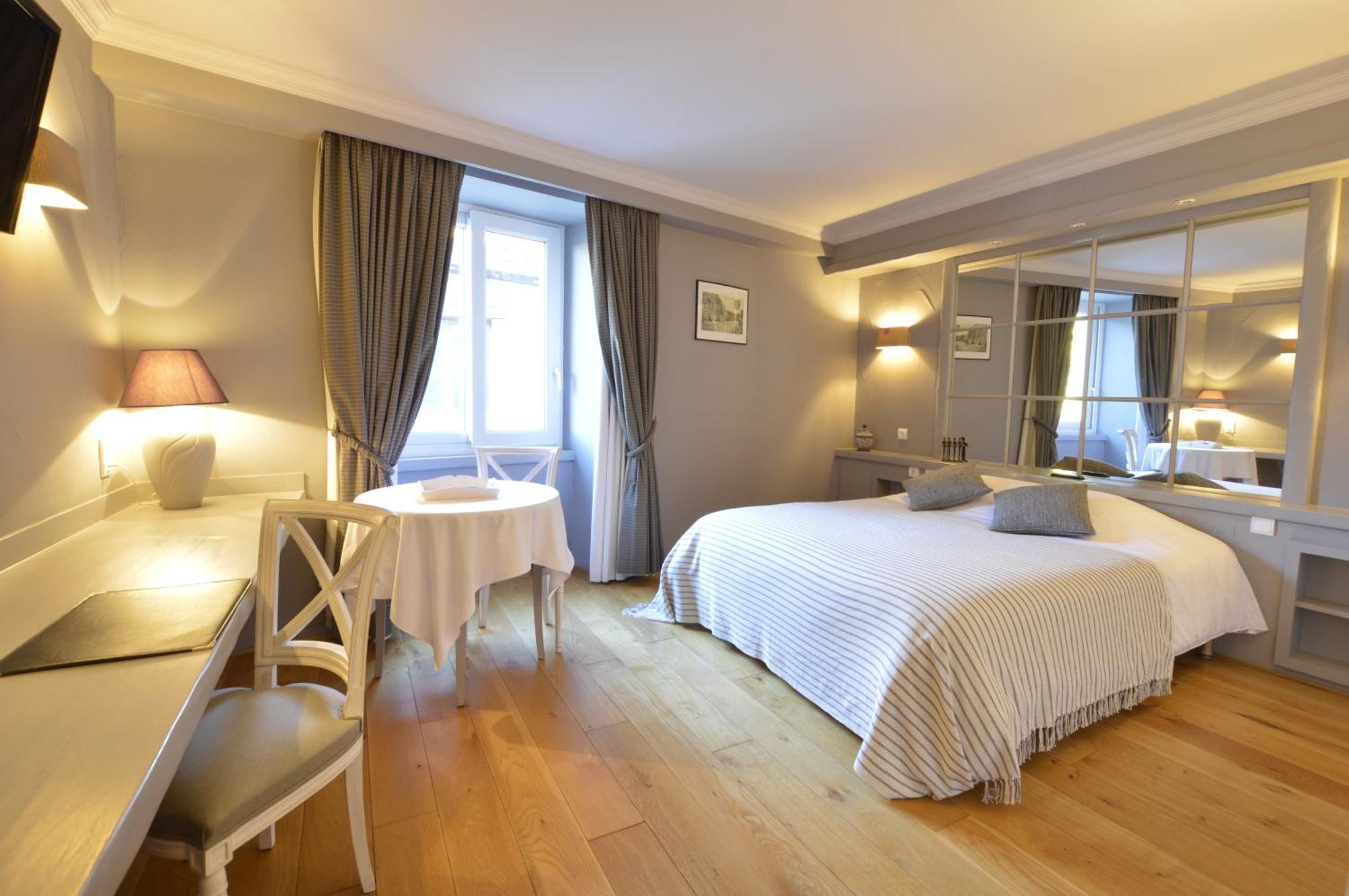 Le Soleil D'Or Hotel Joinville Kültér fotó