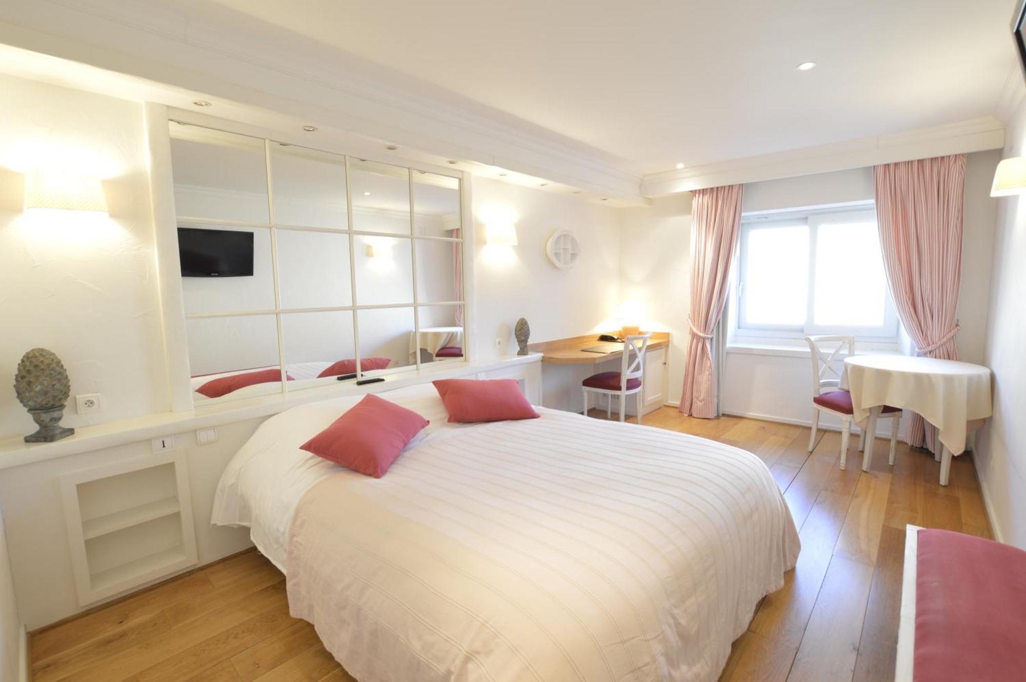Le Soleil D'Or Hotel Joinville Kültér fotó