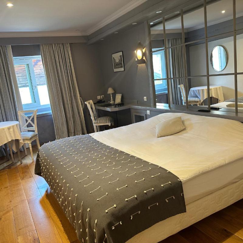Le Soleil D'Or Hotel Joinville Kültér fotó